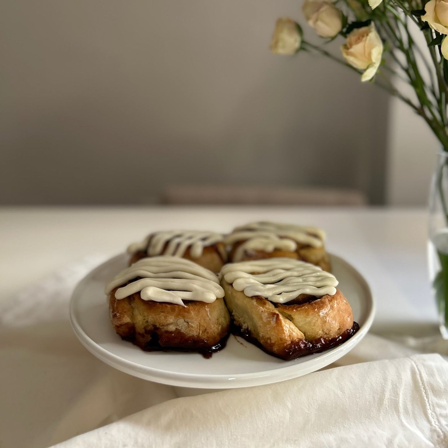 cinnamon rolls (4)